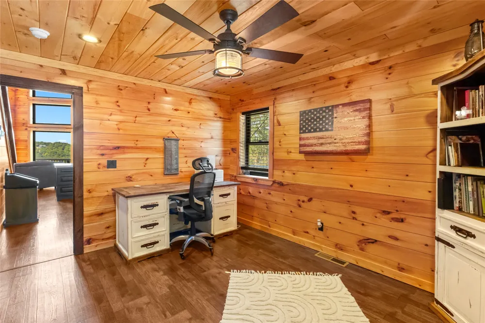 2217 Hidden Ridge Road Stigler, OK 74462