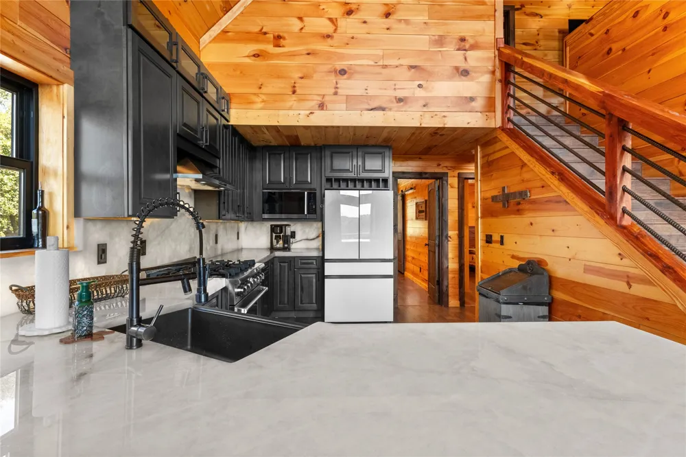 2217 Hidden Ridge Road Stigler, OK 74462