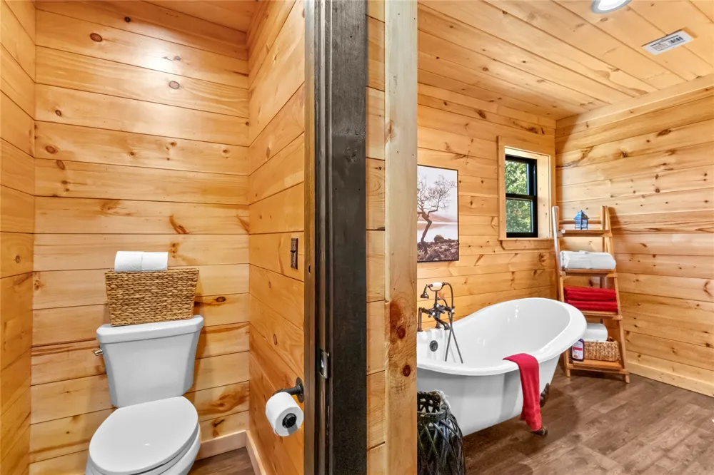 2217 Hidden Ridge Road Stigler, OK 74462