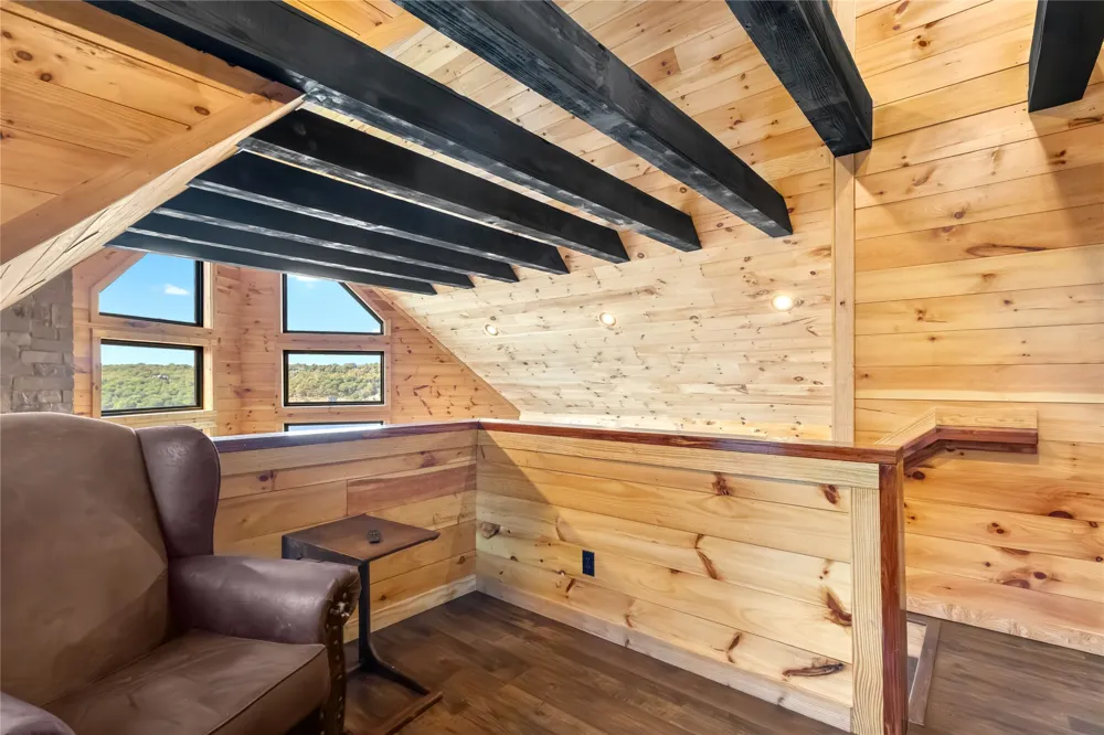 2217 Hidden Ridge Road Stigler, OK 74462
