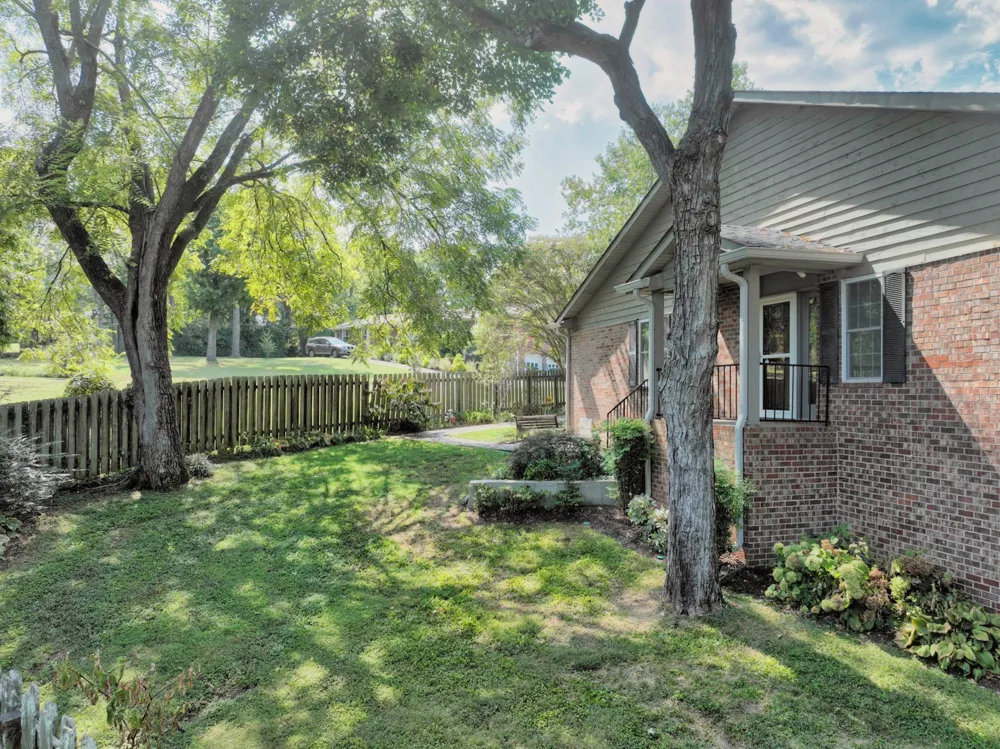 325 Autumn Chase Dr Nashville, TN 37214