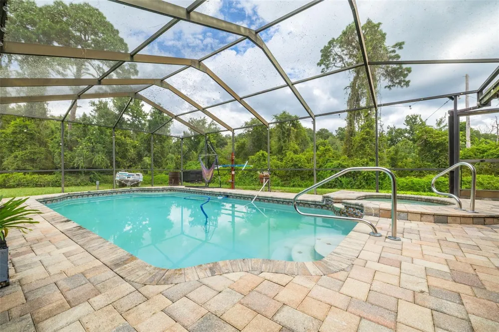 7151 RED OAK LOOP New Port Richey, FL 34654