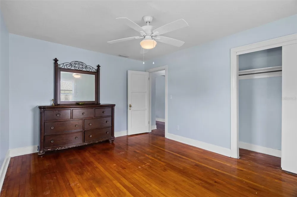 5300 39 AVENUE St Petersburg, FL 33709