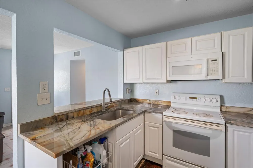 5300 39 AVENUE St Petersburg, FL 33709