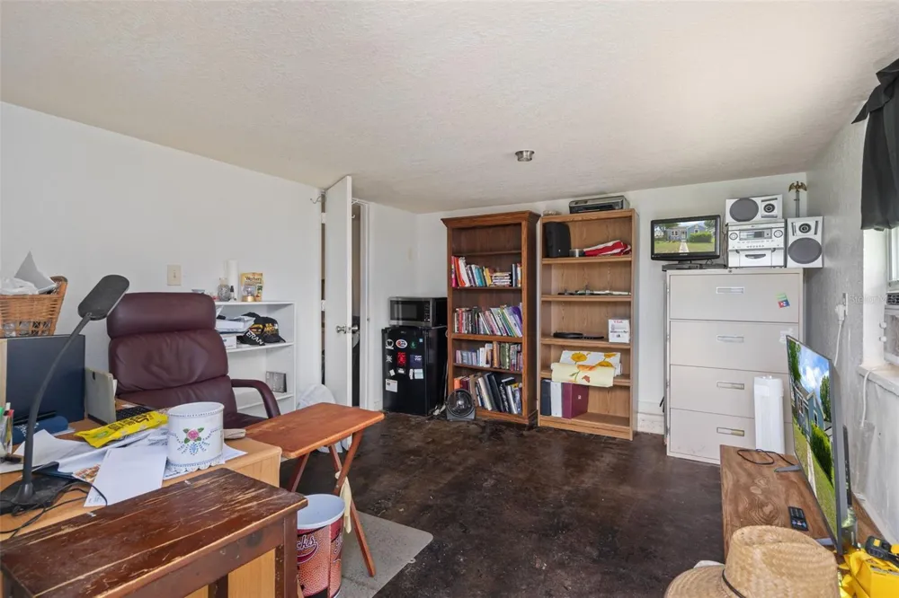 5300 39 AVENUE St Petersburg, FL 33709