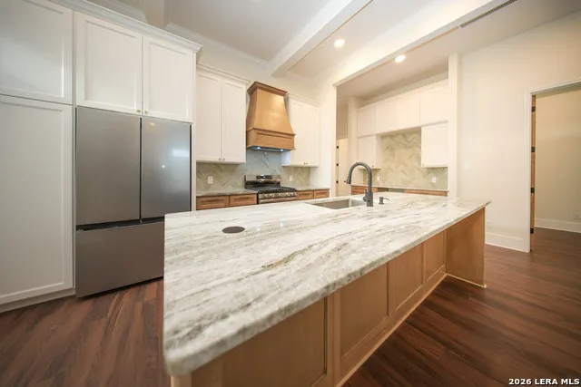 719 Dakota St San Antonio, TX 78203