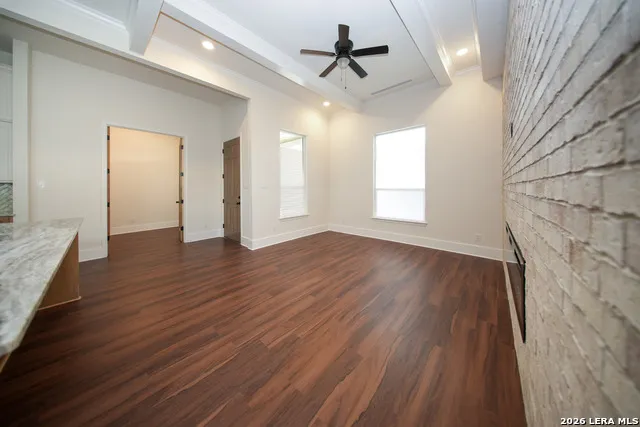 719 Dakota St San Antonio, TX 78203