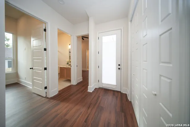 719 Dakota St San Antonio, TX 78203