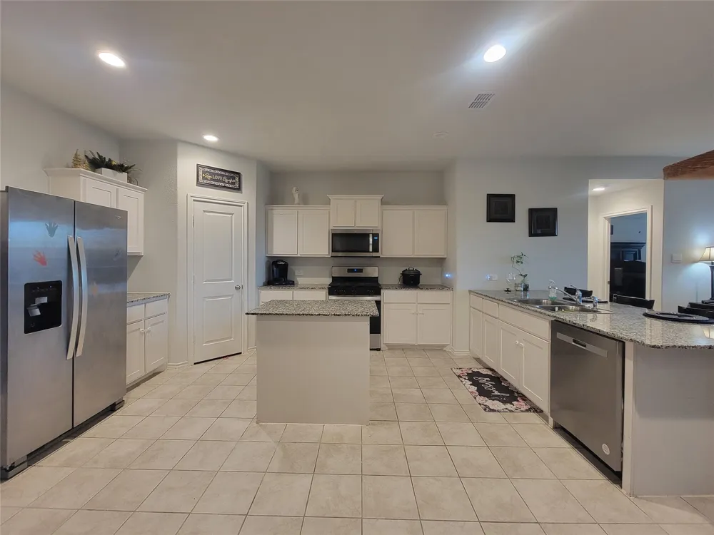 4153 Dublin Ridge Drive Fort Worth, TX 76036