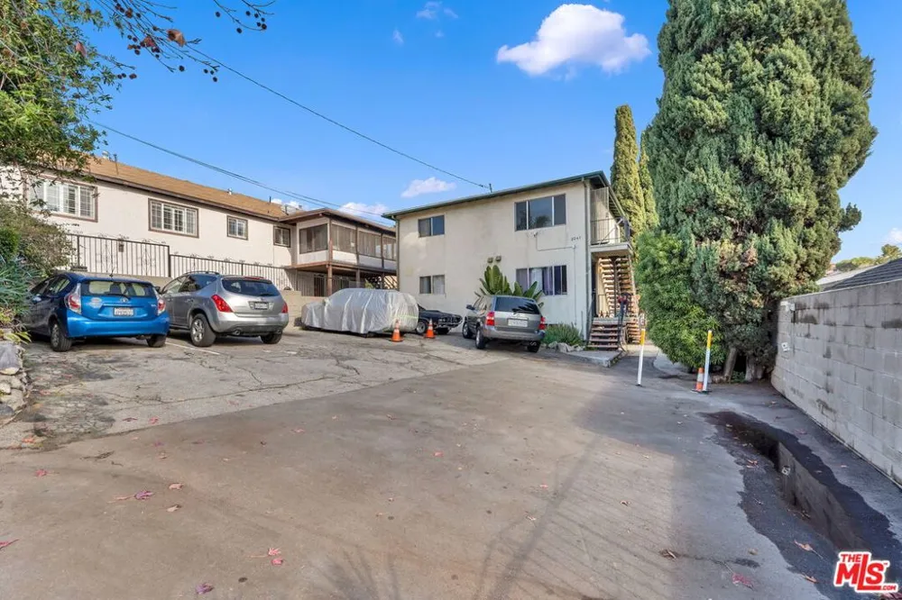 2241 Ewing Street Los Angeles, CA 90039