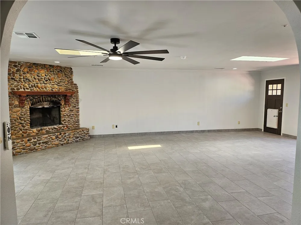 9041 Puesta Del Sol Desert Hot Springs, CA 92240