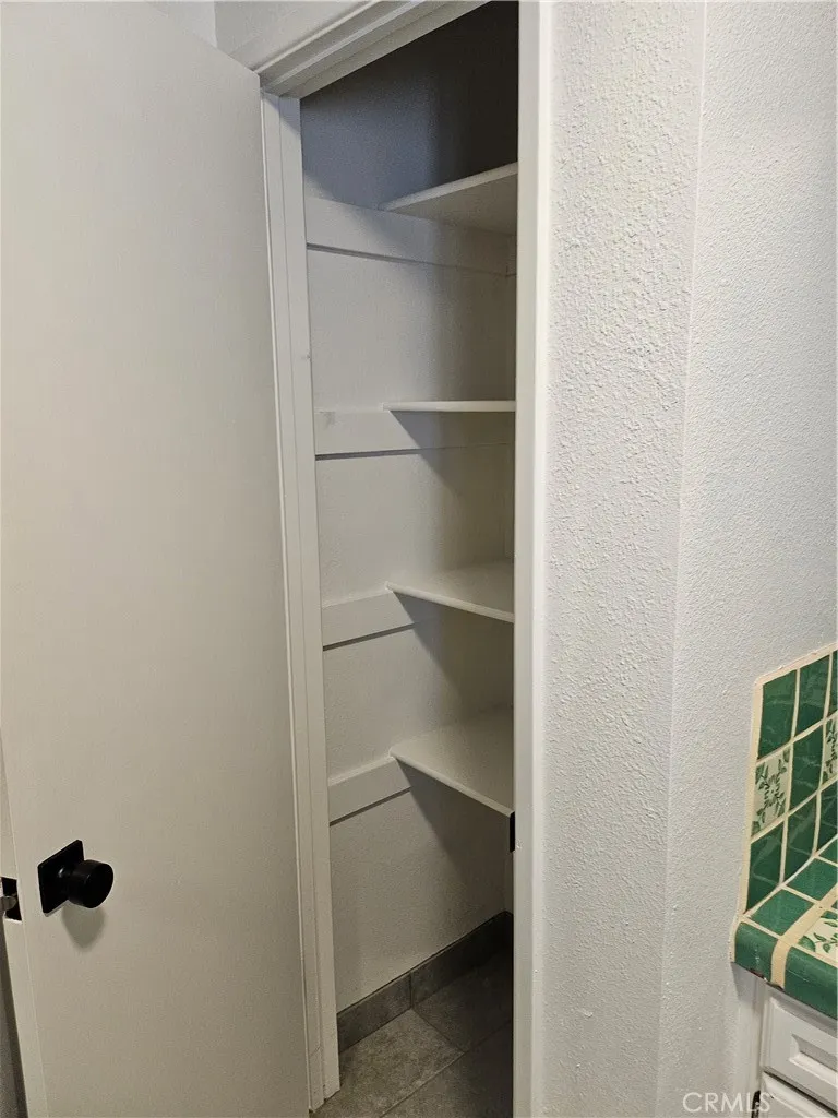 9041 Puesta Del Sol Desert Hot Springs, CA 92240