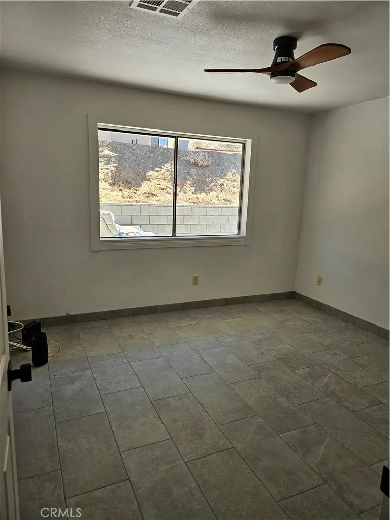 9041 Puesta Del Sol Desert Hot Springs, CA 92240