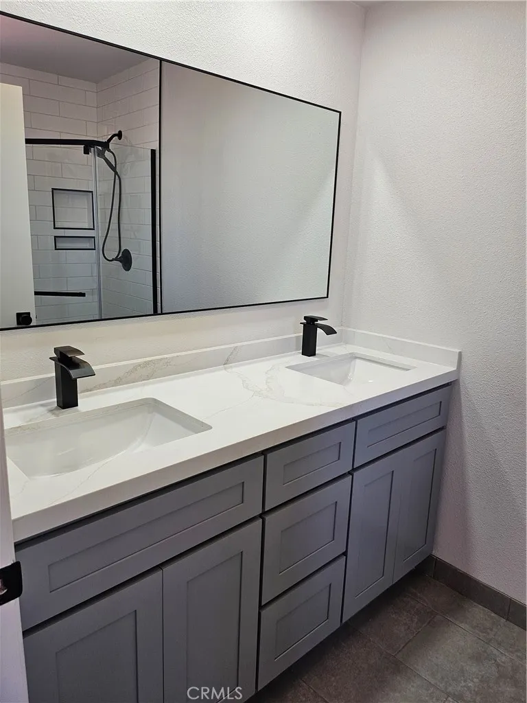 9041 Puesta Del Sol Desert Hot Springs, CA 92240