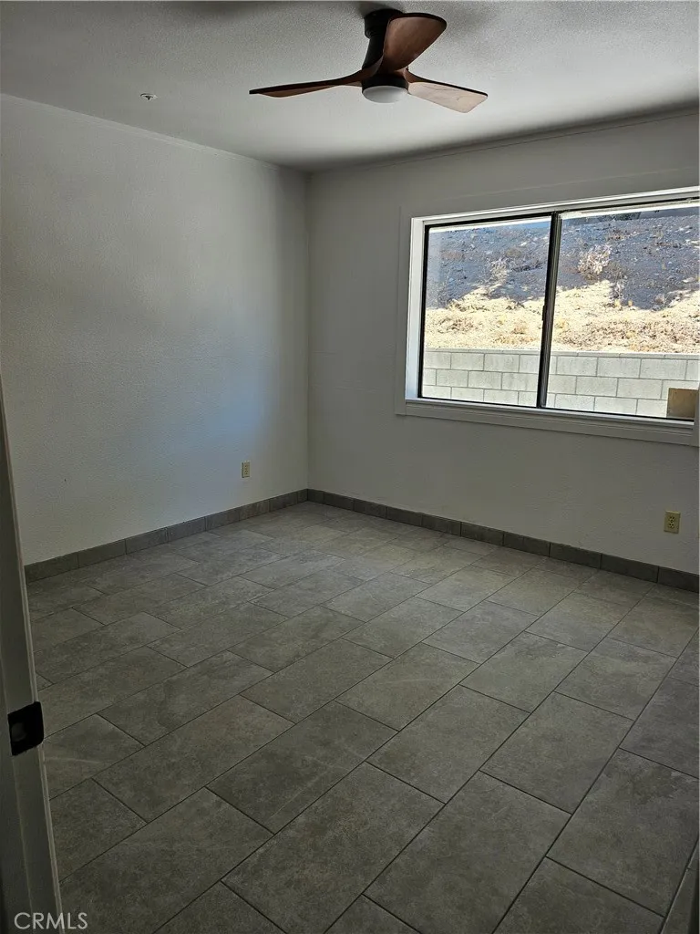 9041 Puesta Del Sol Desert Hot Springs, CA 92240