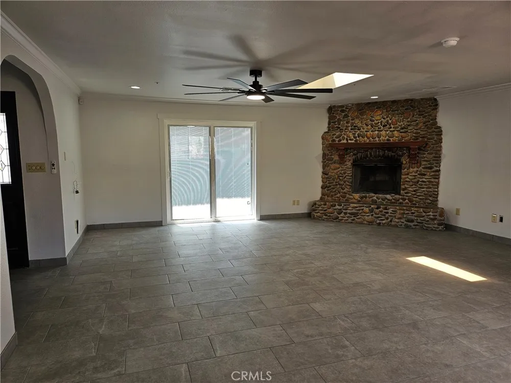9041 Puesta Del Sol Desert Hot Springs, CA 92240