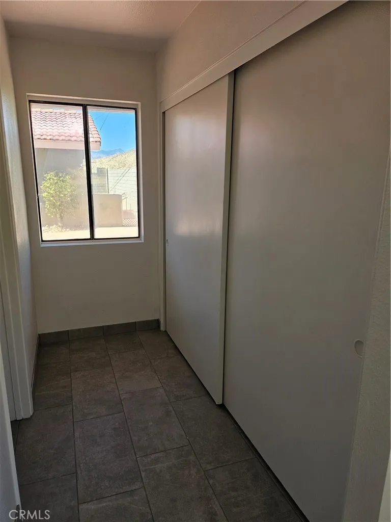 9041 Puesta Del Sol Desert Hot Springs, CA 92240
