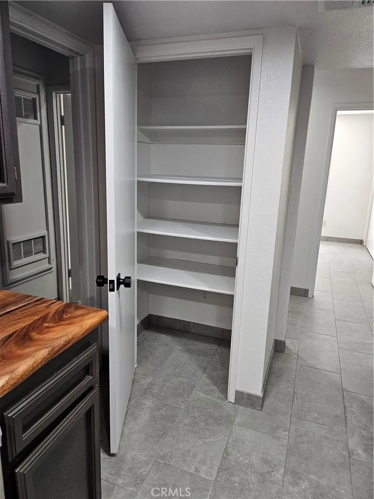 9041 Puesta Del Sol Desert Hot Springs, CA 92240