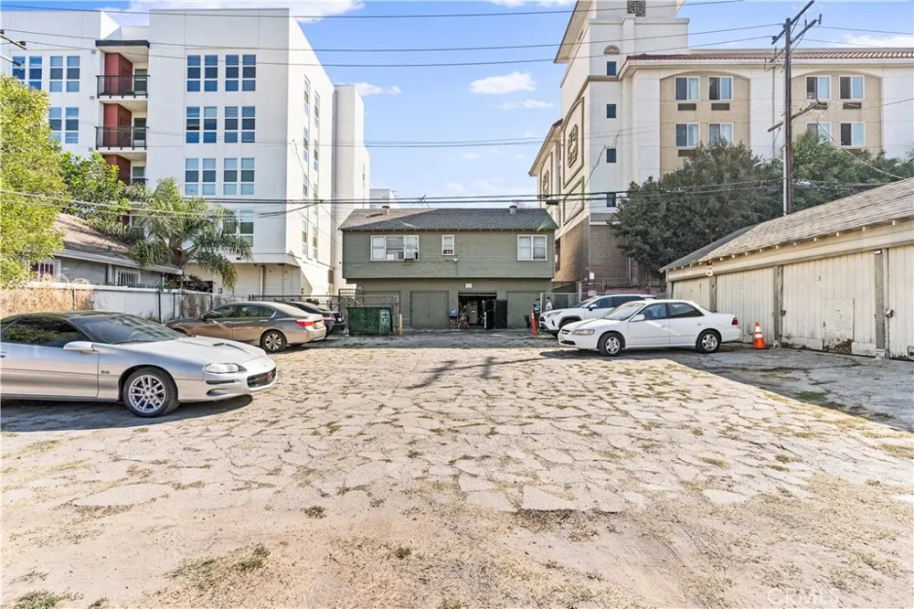 1757 Long Beach Long Beach, CA 90813