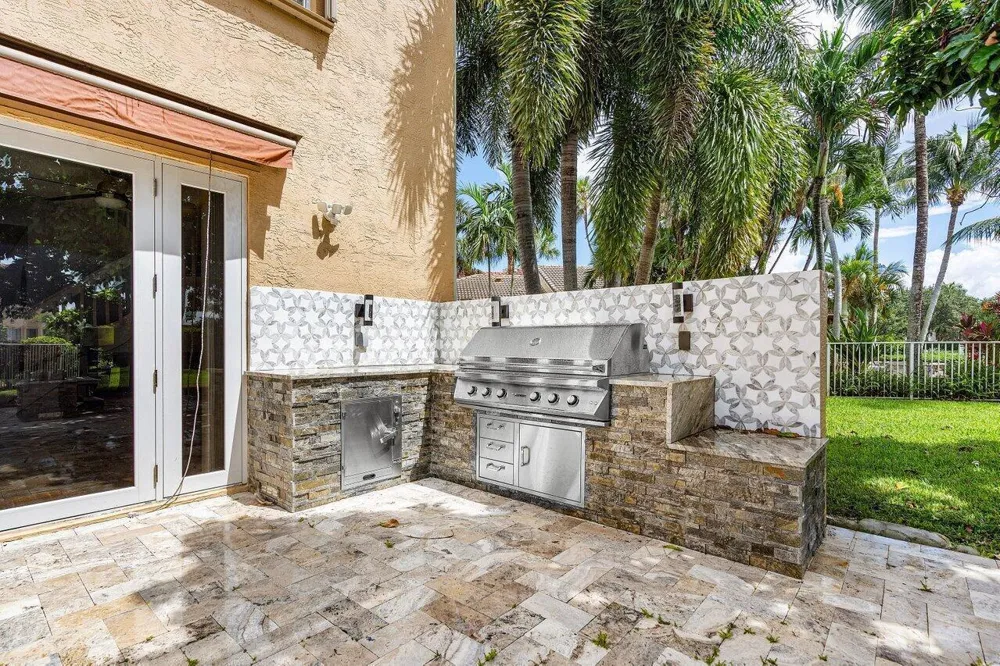 6328 STONEHURST CIRCLE Lake Worth, FL 33467