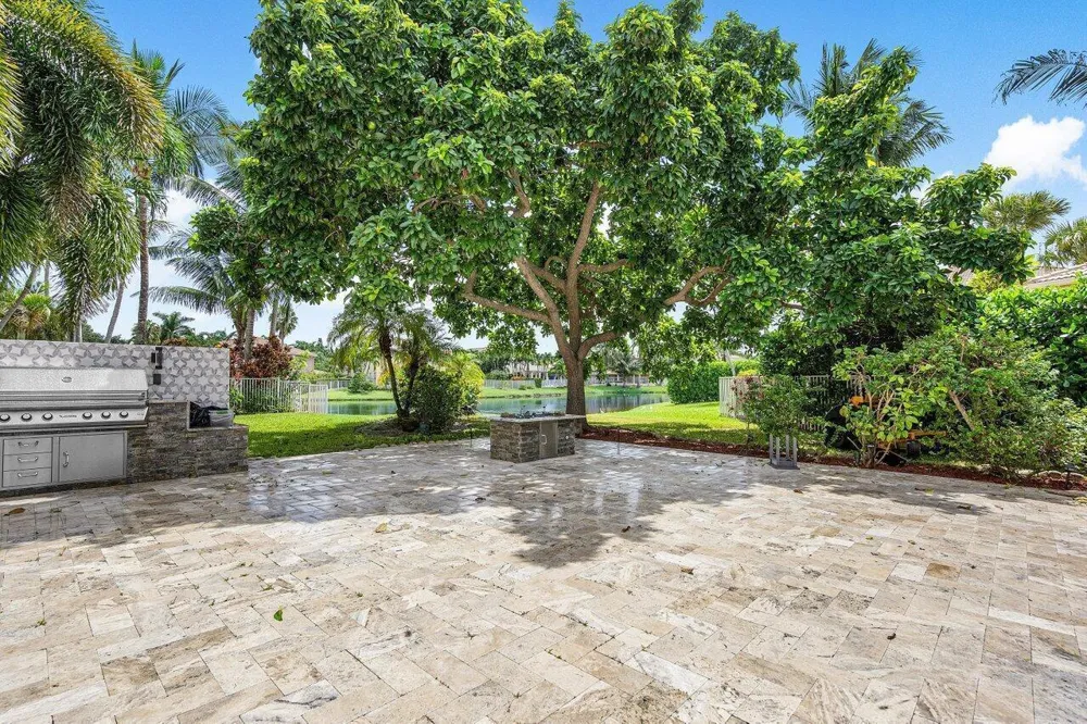 6328 STONEHURST CIRCLE Lake Worth, FL 33467