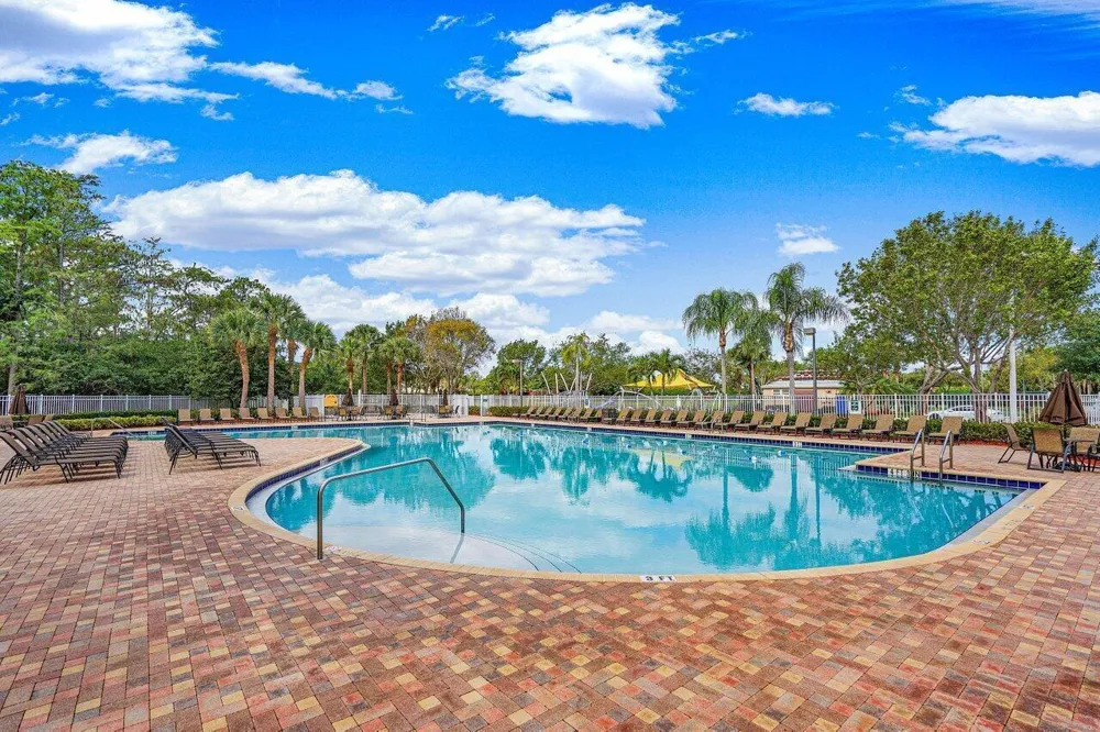 6328 STONEHURST CIRCLE Lake Worth, FL 33467