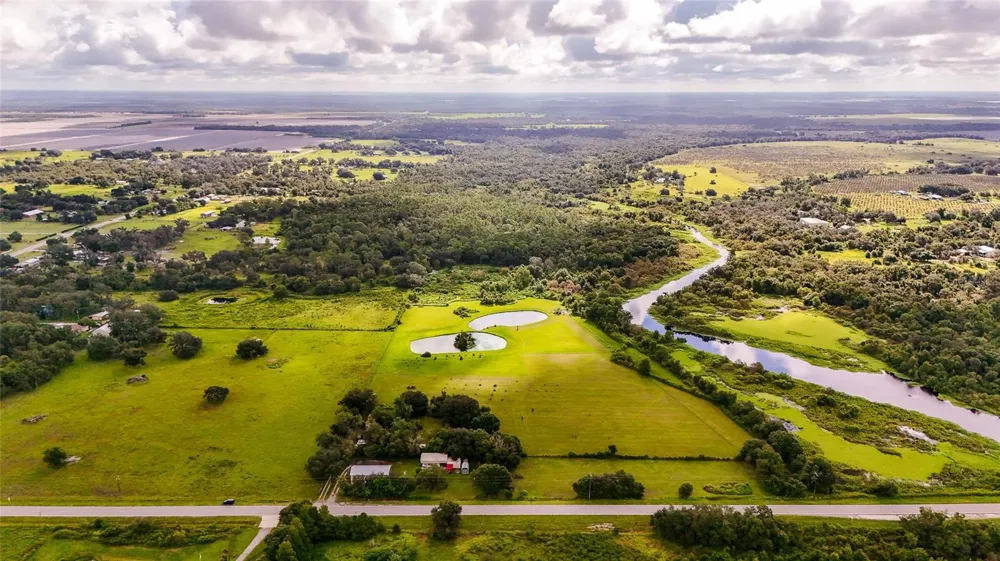 3005 VERNA BETHANY ROAD Myakka City, FL 34251