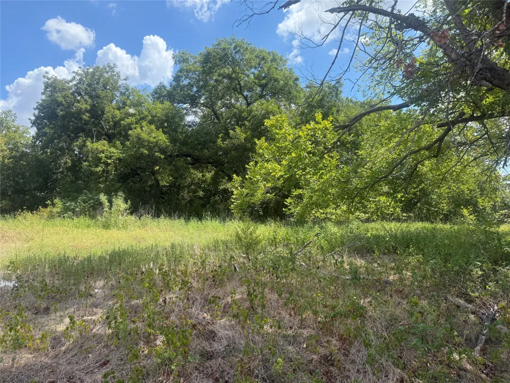 2200 Orchard Waco, TX 76705