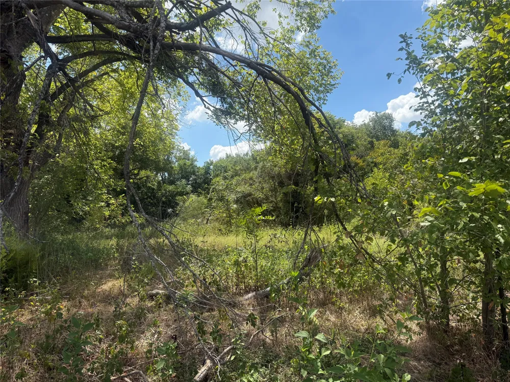 2200 Orchard Waco, TX 76705