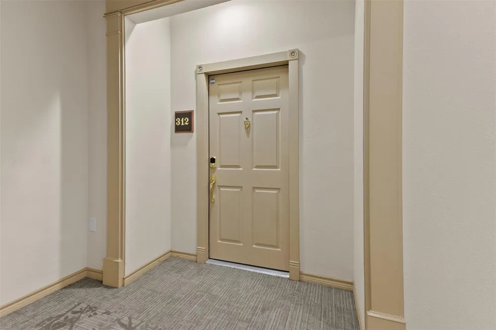 2400 Mccue Road #312 Houston, TX 77056