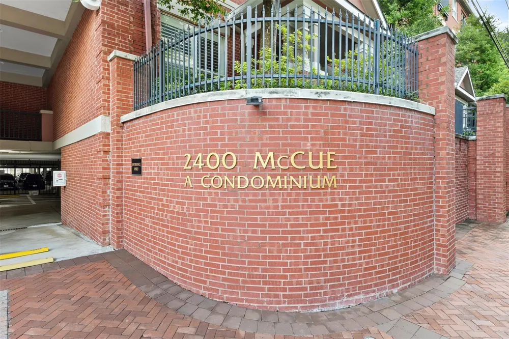 2400 Mccue Road #312 Houston, TX 77056