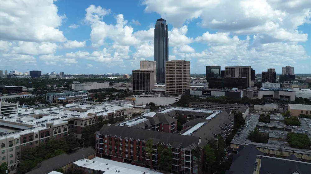 2400 Mccue Road #312 Houston, TX 77056