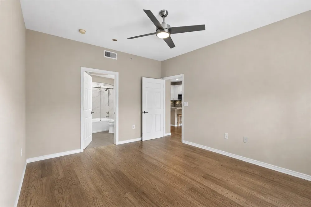 2400 Mccue Road #312 Houston, TX 77056