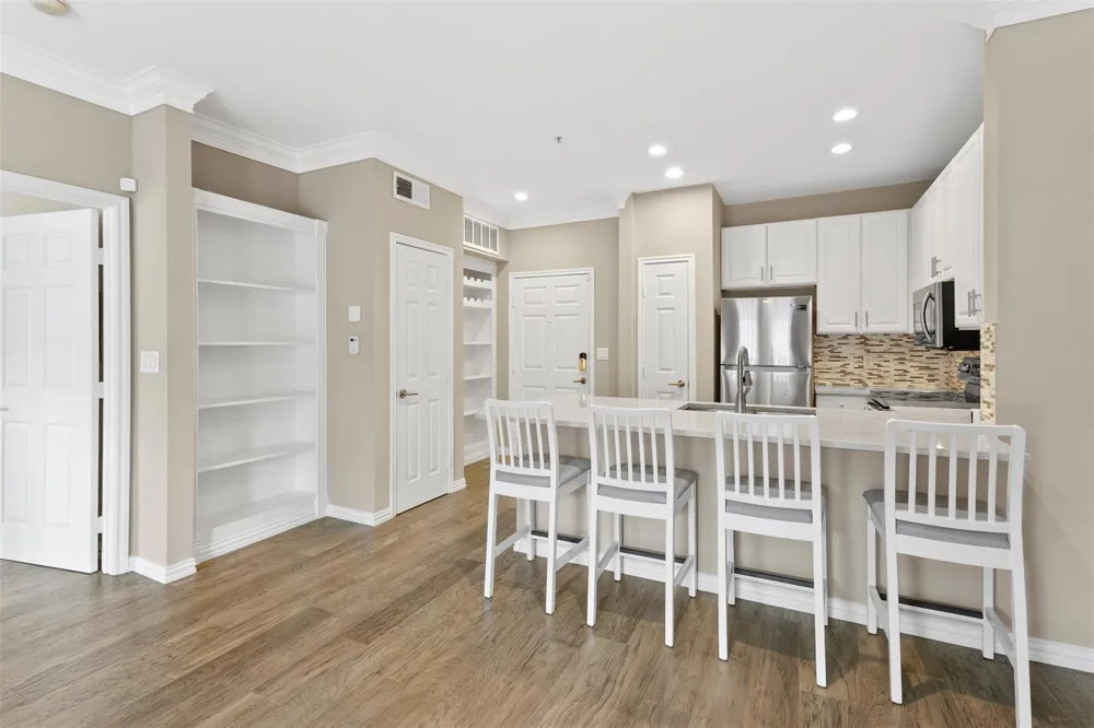 2400 Mccue Road #312 Houston, TX 77056