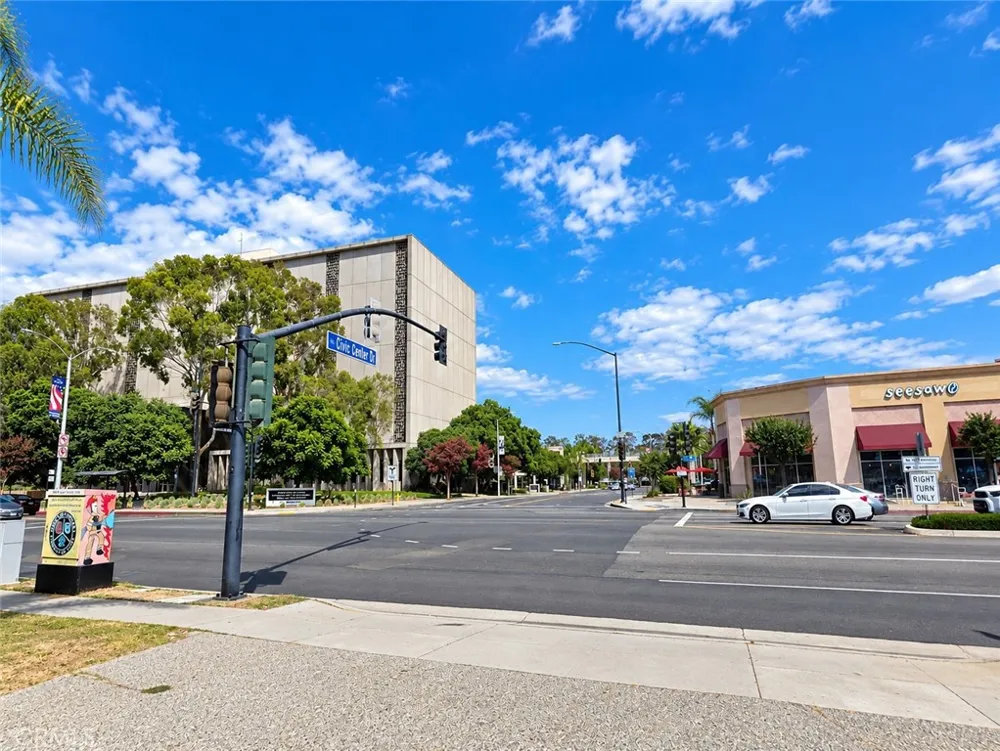 12801 Norwalk #5 Norwalk, CA 90650
