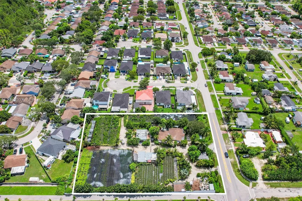 16375 SW 304th St Homestead, FL 33033