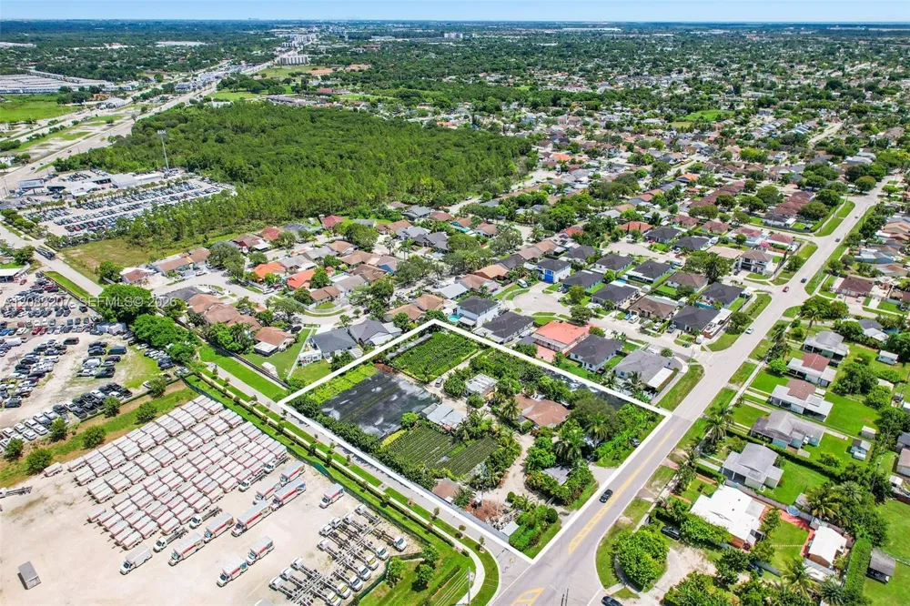 16375 SW 304th St Homestead, FL 33033