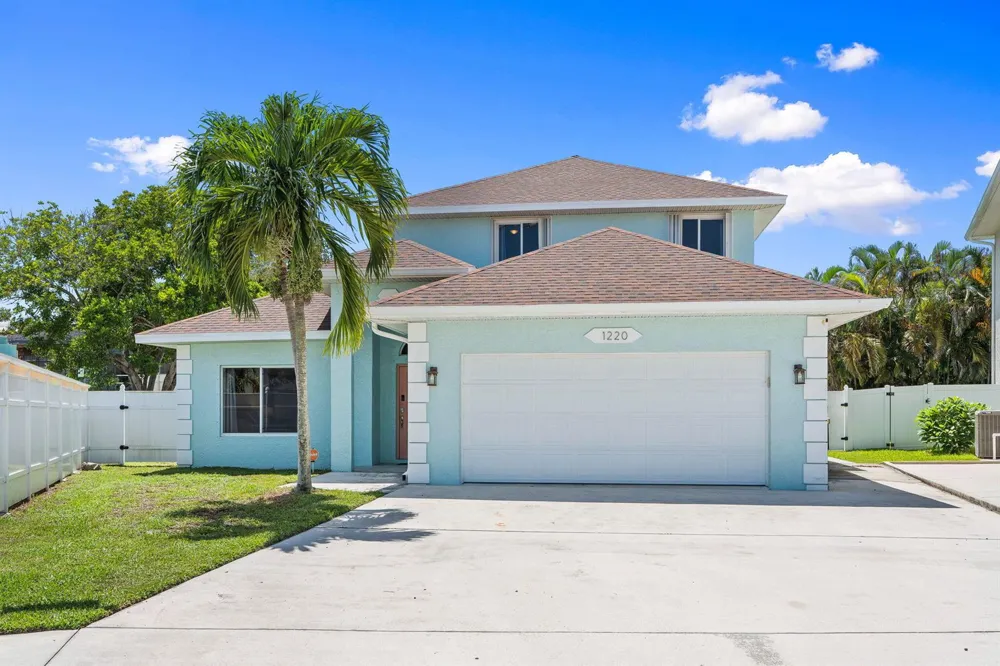 1220 BONEFISH COURT Fort Pierce, FL 34949