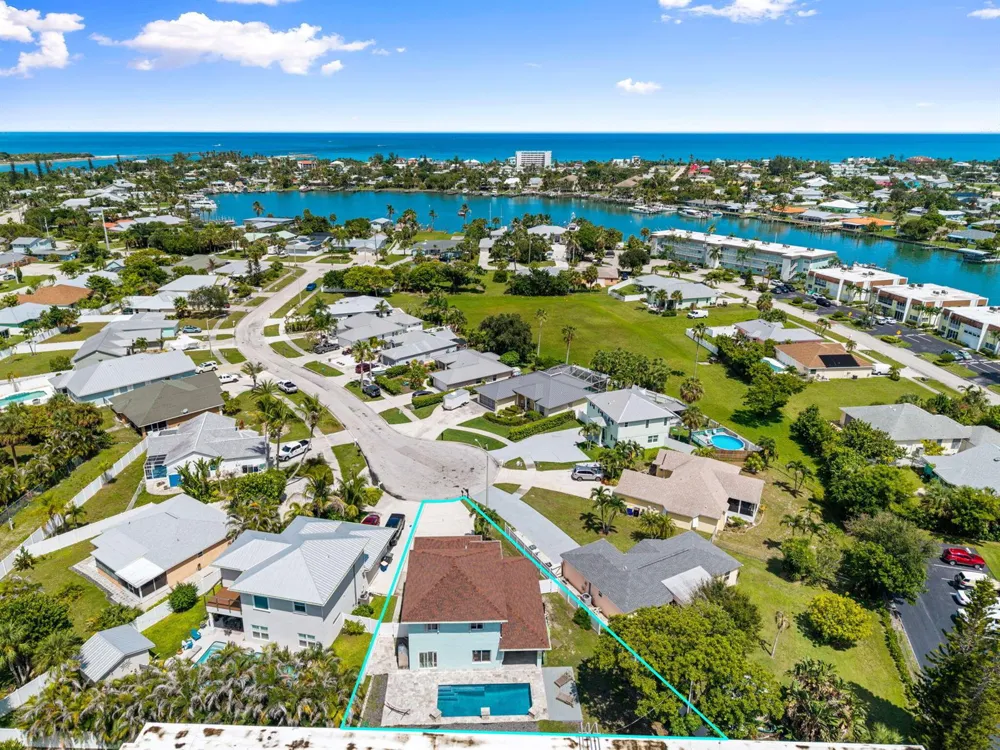 1220 BONEFISH COURT Fort Pierce, FL 34949