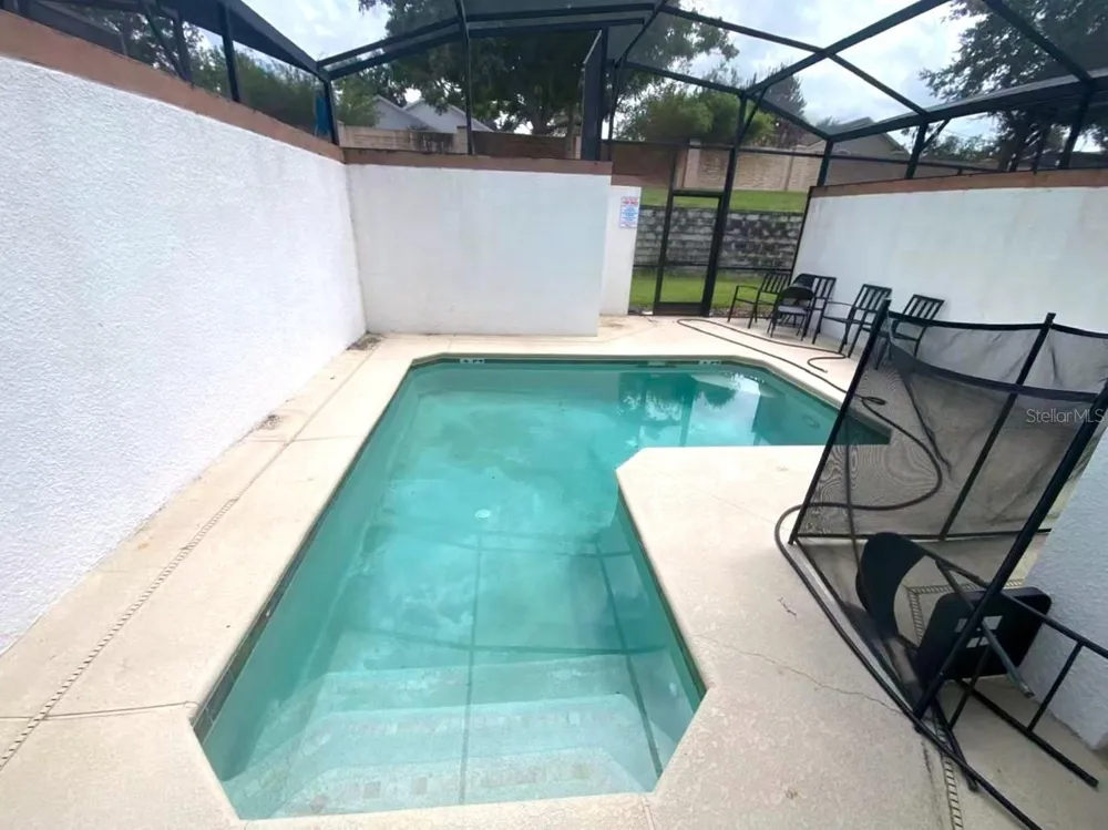 1568 MOON VALLEY DRIVE Davenport, FL 33896