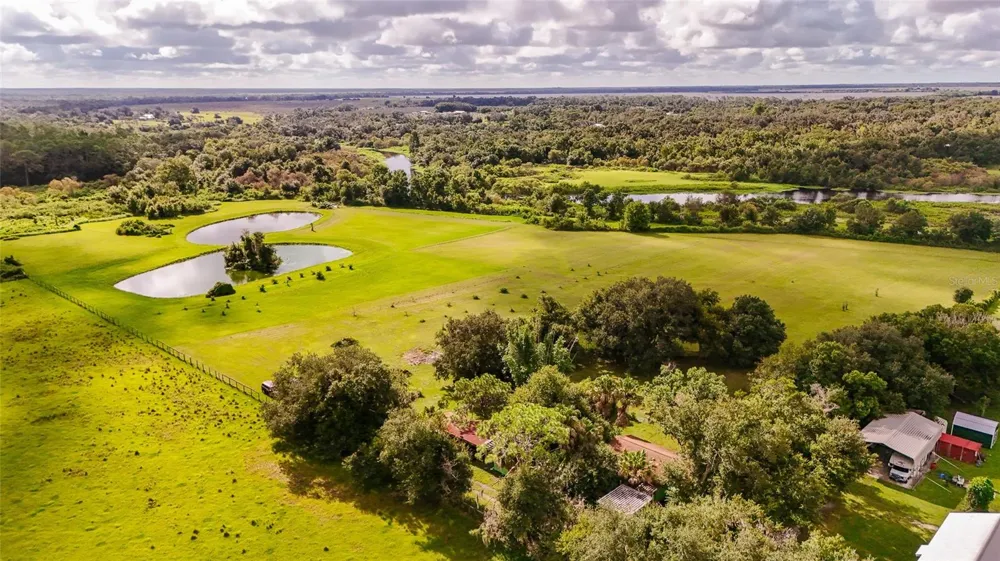 3005 VERNA BETHANY ROAD Myakka City, FL 34251