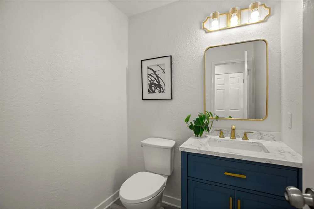 7403 Rankin Trail Austin, TX 78729