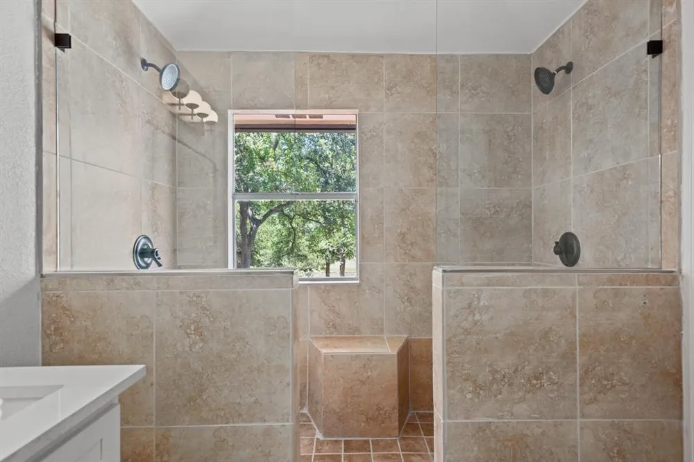 7403 Rankin Trail Austin, TX 78729