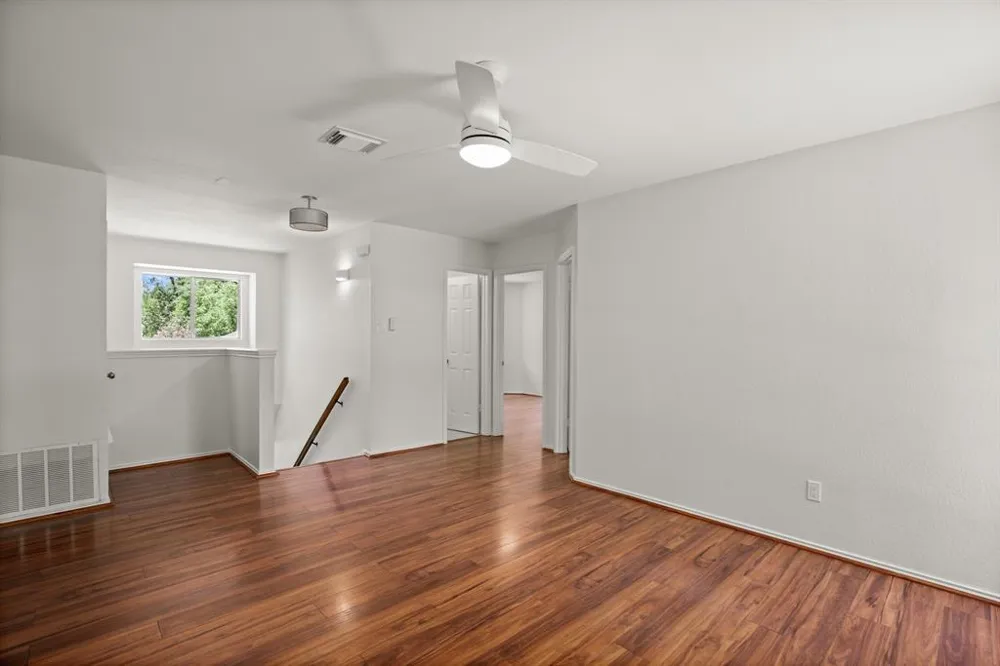 7403 Rankin Trail Austin, TX 78729