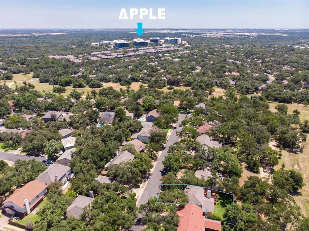 7403 Rankin Trail Austin, TX 78729