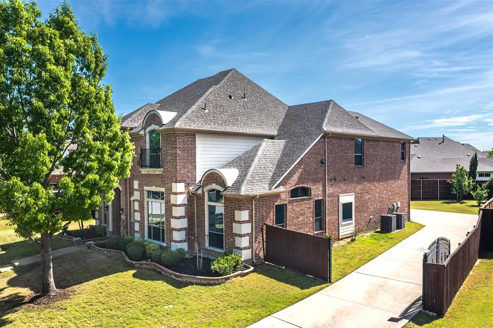 4112 Barona Drive Carrollton, TX 75010