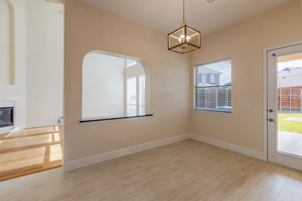4112 Barona Drive Carrollton, TX 75010