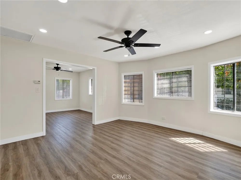 1028 E 10th Long Beach, CA 90813