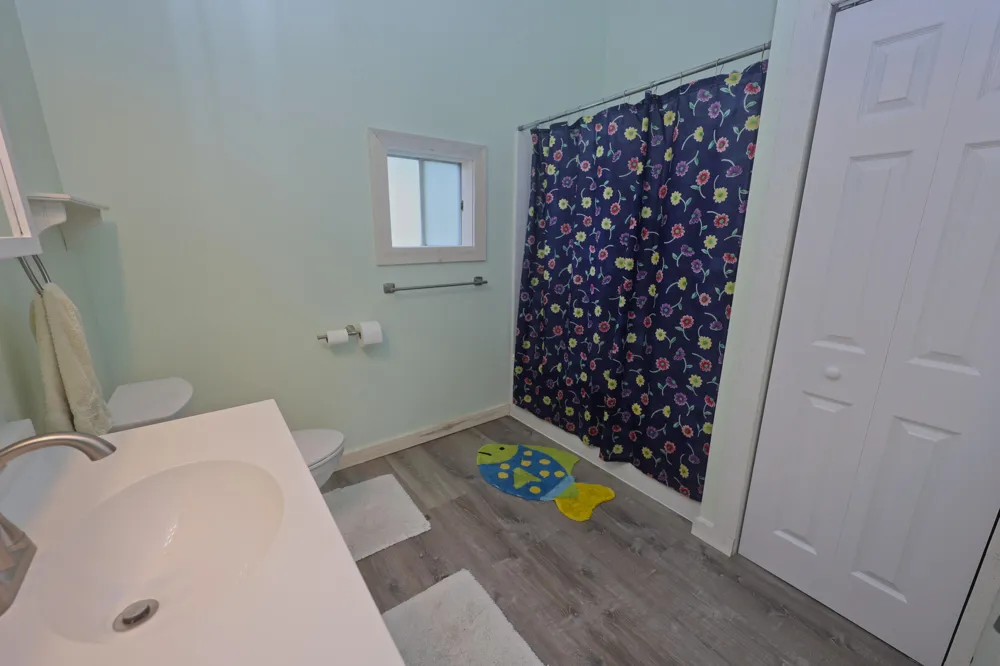 63432 Lakeshore Drive Dowagiac, MI 49047