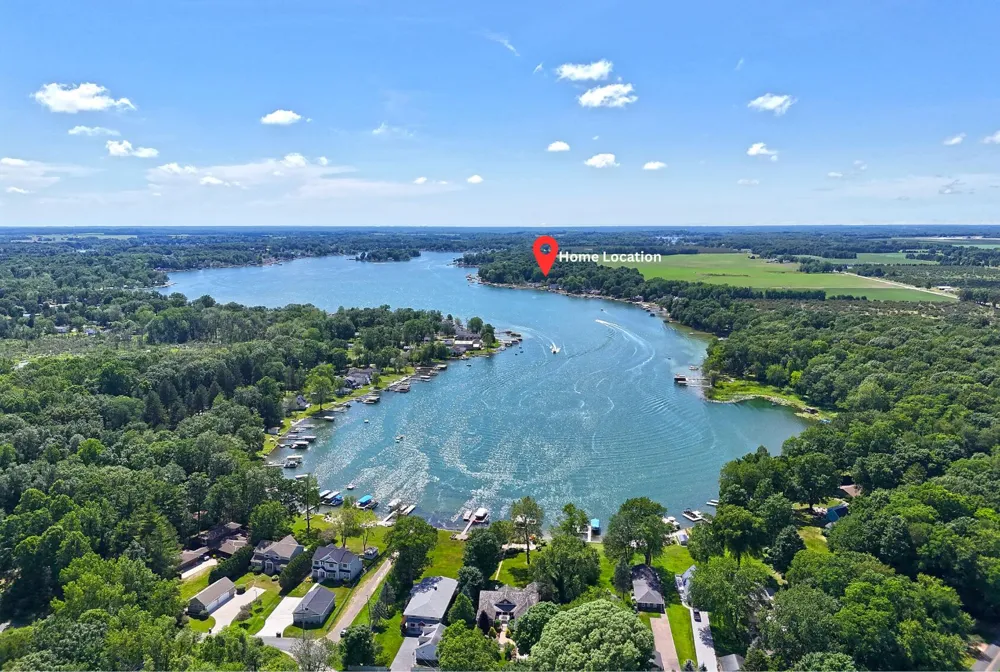 63432 Lakeshore Drive Dowagiac, MI 49047